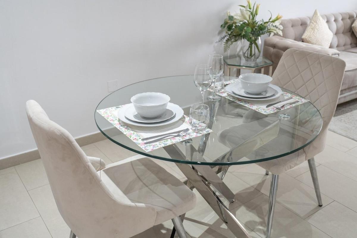 Apartment Wonderful Near Golf Course At The Spirit Tower In Sports Dubai