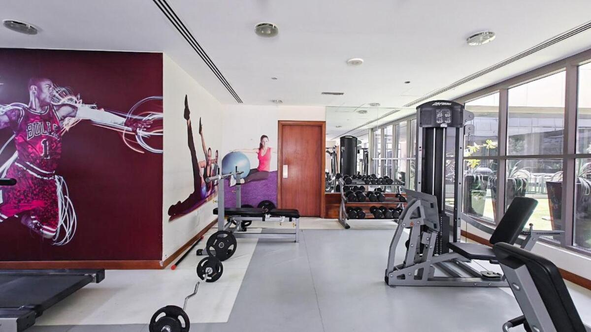Wonderful Near Golf Course At The Spirit Tower In Sports Apartment Dubai